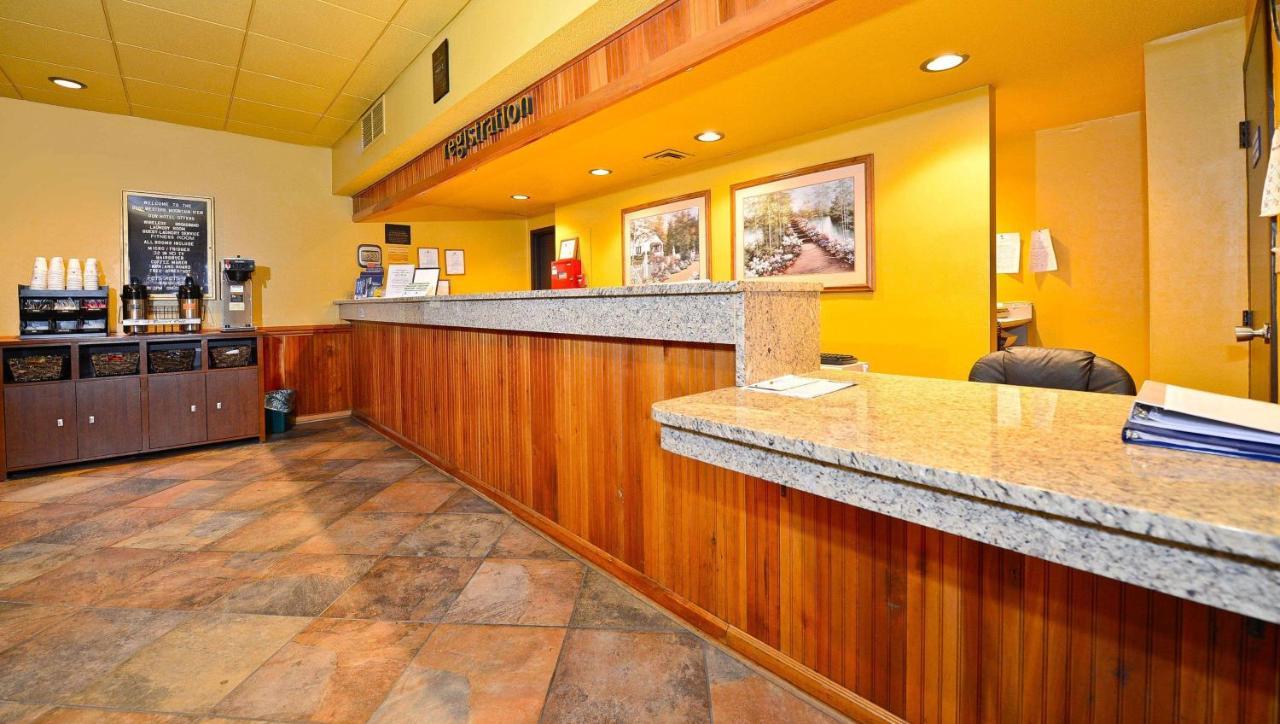 Magnuson Hotel Mountain View Covington Esterno foto