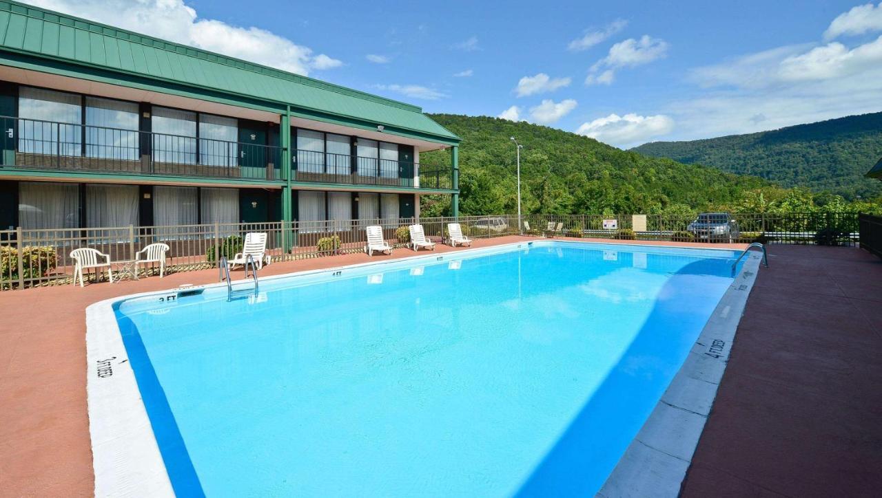 Magnuson Hotel Mountain View Covington Esterno foto