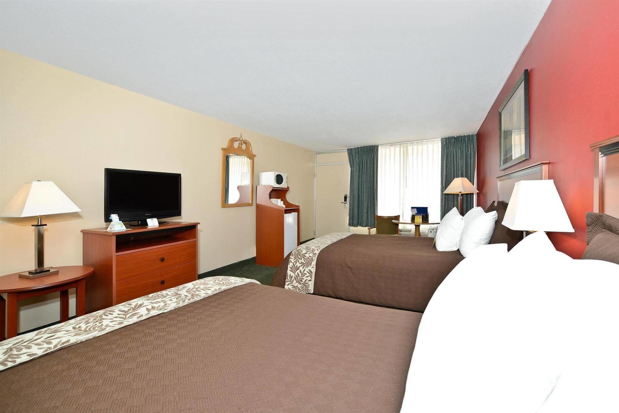 Magnuson Hotel Mountain View Covington Esterno foto